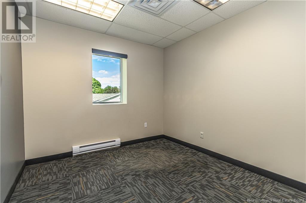 1149 Smythe Street, Fredericton, New Brunswick E3B 3H4 - Photo 10 - NB104023