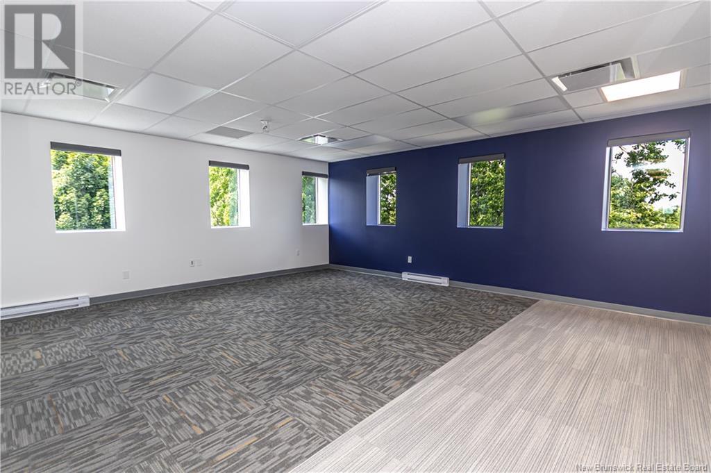 1149 Smythe Street, Fredericton, New Brunswick E3B 3H4 - Photo 12 - NB104023