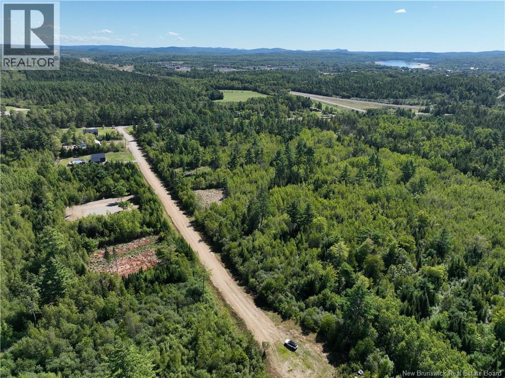 3 Crest Avenue, Heathland, New Brunswick  E3L 5C1 - Photo 5 - NB105373