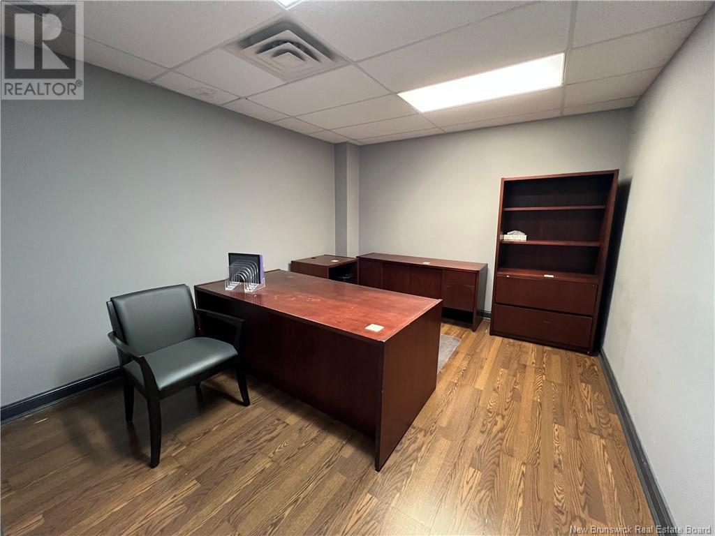 490-494 Queen Street Unit# Suite #400, Fredericton, New Brunswick E3B 1B6 - Photo 11 - NB110285