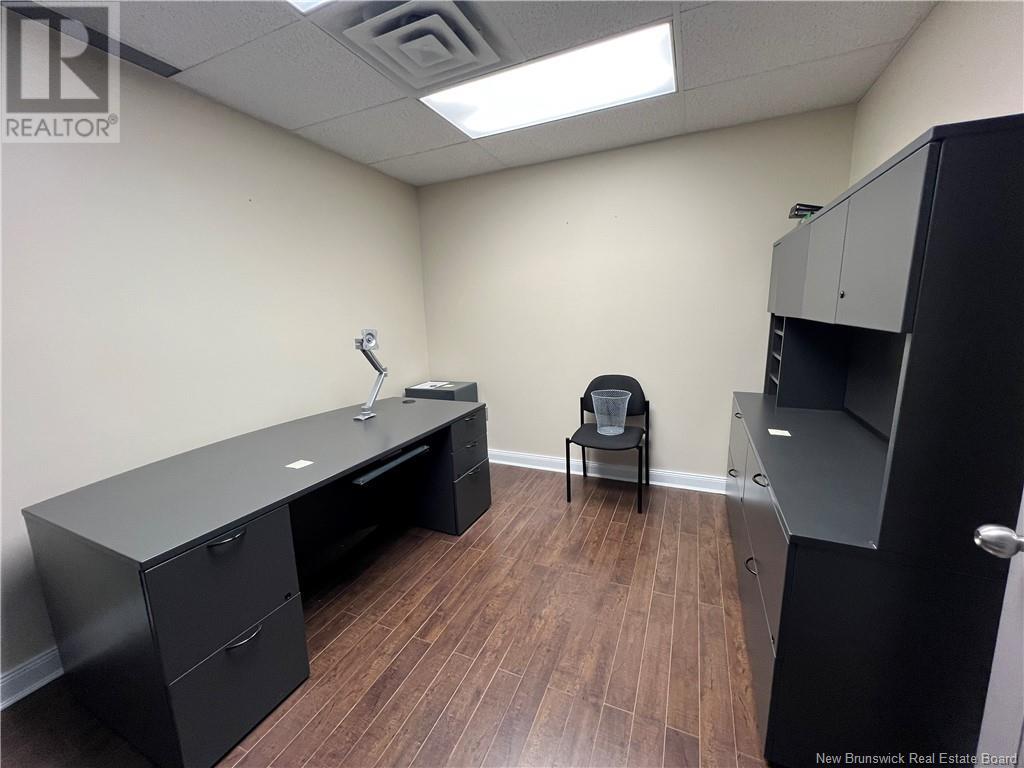 490-494 Queen Street Unit# Suite #400, Fredericton, New Brunswick E3B 1B6 - Photo 14 - NB110285