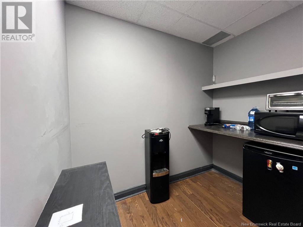 490-494 Queen Street Unit# Suite #400, Fredericton, New Brunswick E3B 1B6 - Photo 15 - NB110285