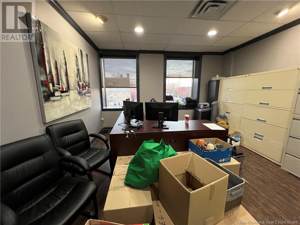 490-494 Queen Street Unit# Suite #400, Fredericton, New Brunswick E3B 1B6 - Photo 7 - NB110285