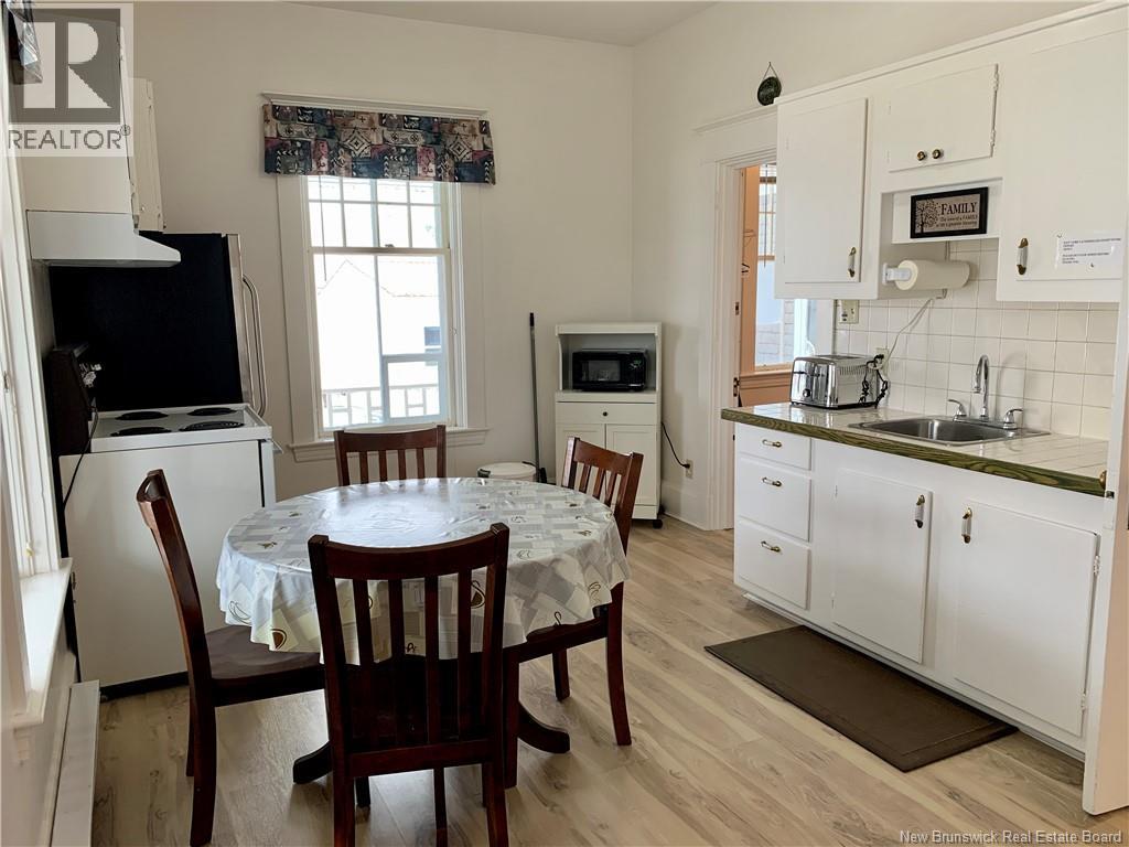 7 Ritchie, Campbellton, New Brunswick  E3N 1Z3 - Photo 33 - NB111115