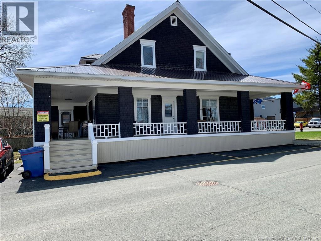 7 Ritchie, Campbellton, New Brunswick  E3N 1Z3 - Photo 4 - NB111115