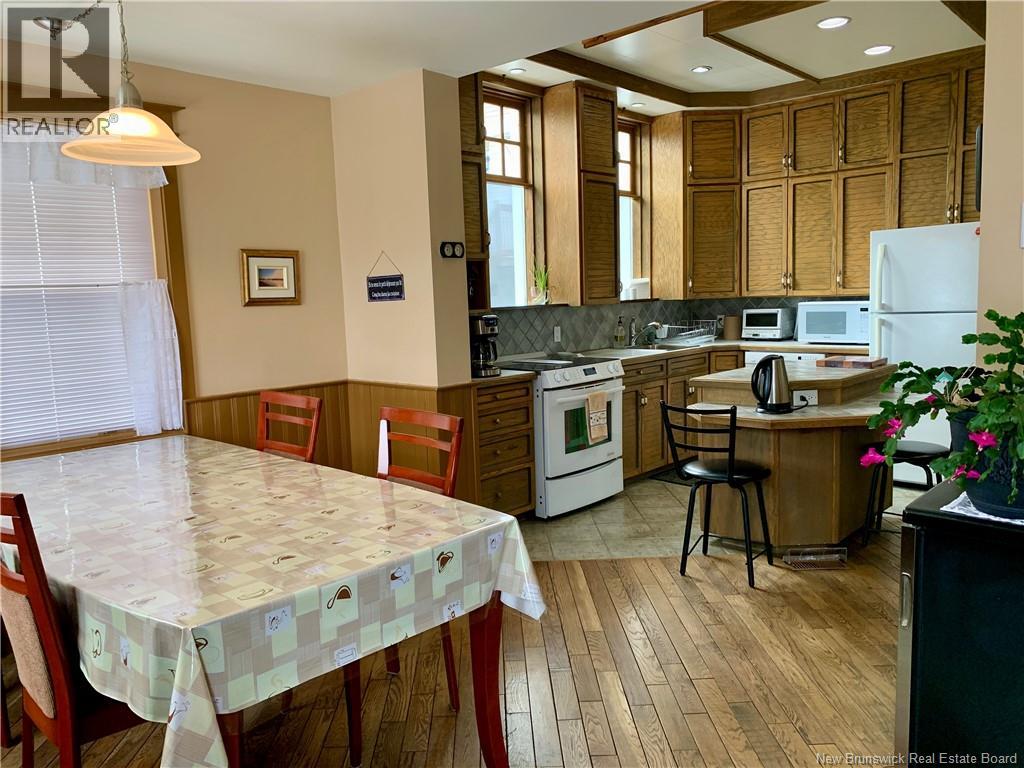 7 Ritchie, Campbellton, New Brunswick E3N 1Z3 - Photo 14 - NB111113