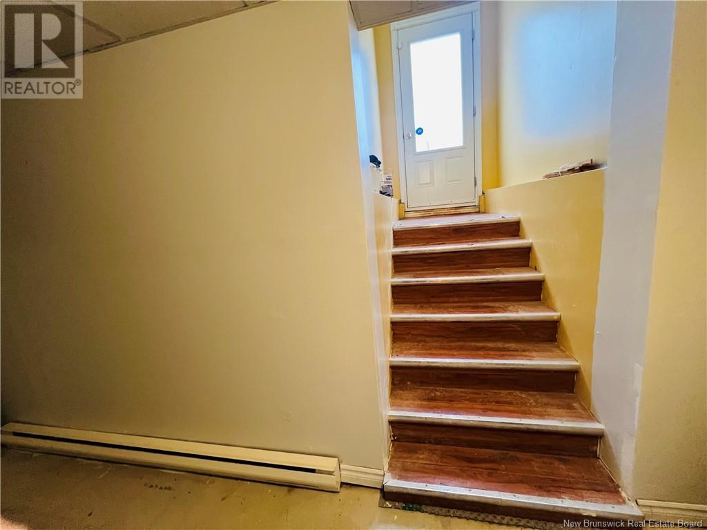 63 Rue Parisé, Caraquet, New Brunswick  E1W 1B6 - Photo 24 - NB111499