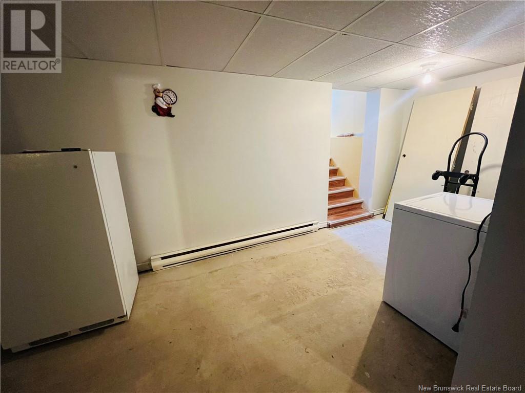 63 Rue Parisé, Caraquet, New Brunswick  E1W 1B6 - Photo 27 - NB111499