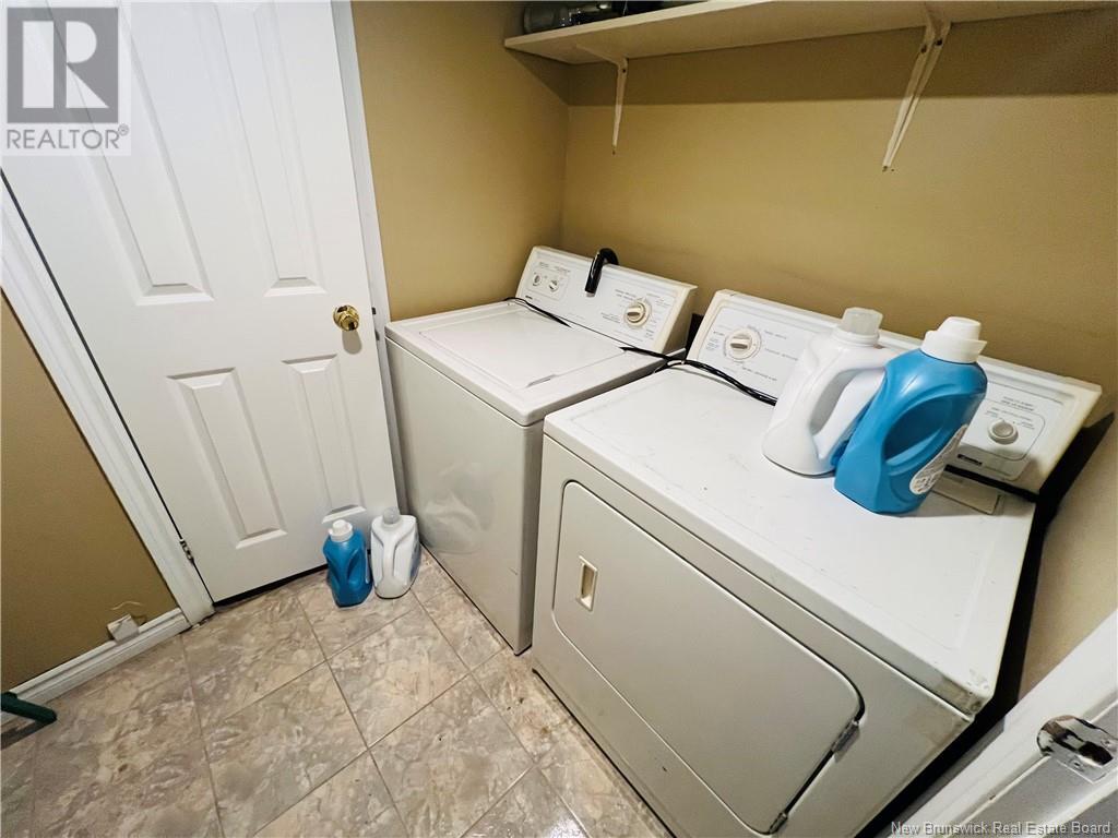 63 Rue Parisé, Caraquet, New Brunswick  E1W 1B6 - Photo 28 - NB111499