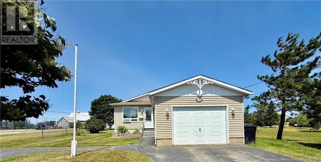 63 Rue Parisé, Caraquet, New Brunswick  E1W 1B6 - Photo 42 - NB111499