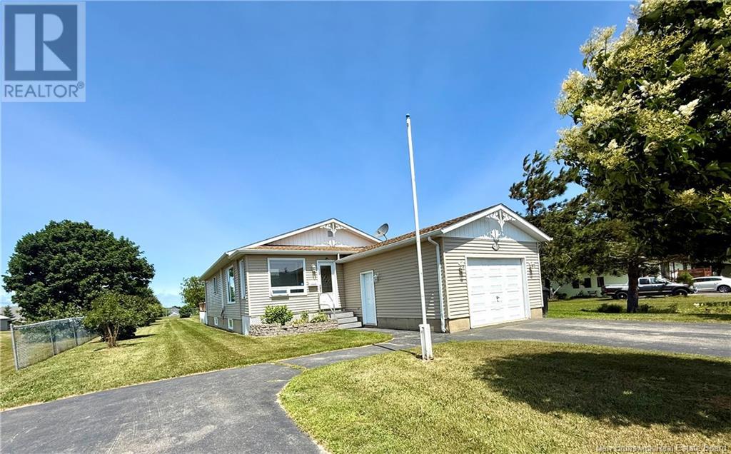 63 Rue Parisé, Caraquet, New Brunswick  E1W 1B6 - Photo 44 - NB111499