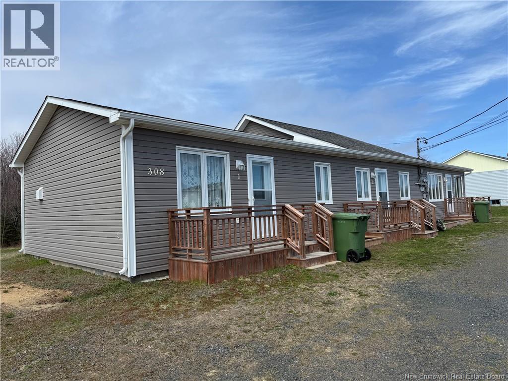 308 Rue Du Pêcheur Nord, Lamèque, New Brunswick E8T 1K3 - Photo 3 - NB111617