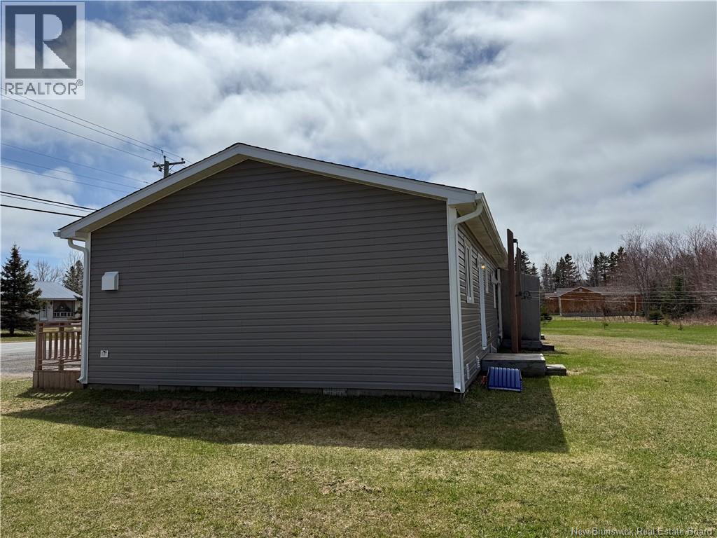 308 Rue Du Pêcheur Nord, Lamèque, New Brunswick E8T 1K3 - Photo 5 - NB111617