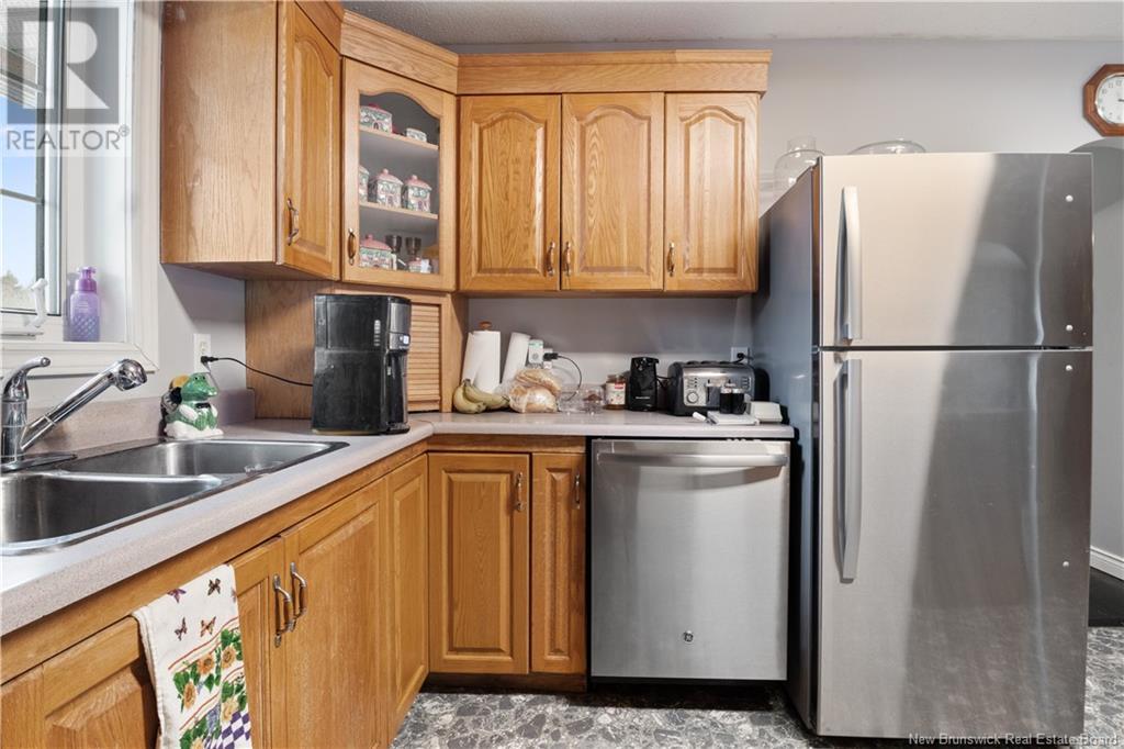 41 Comeau, Saint-Louis-De-Kent, New Brunswick E4X 1R3 - Photo 17 - NB111829