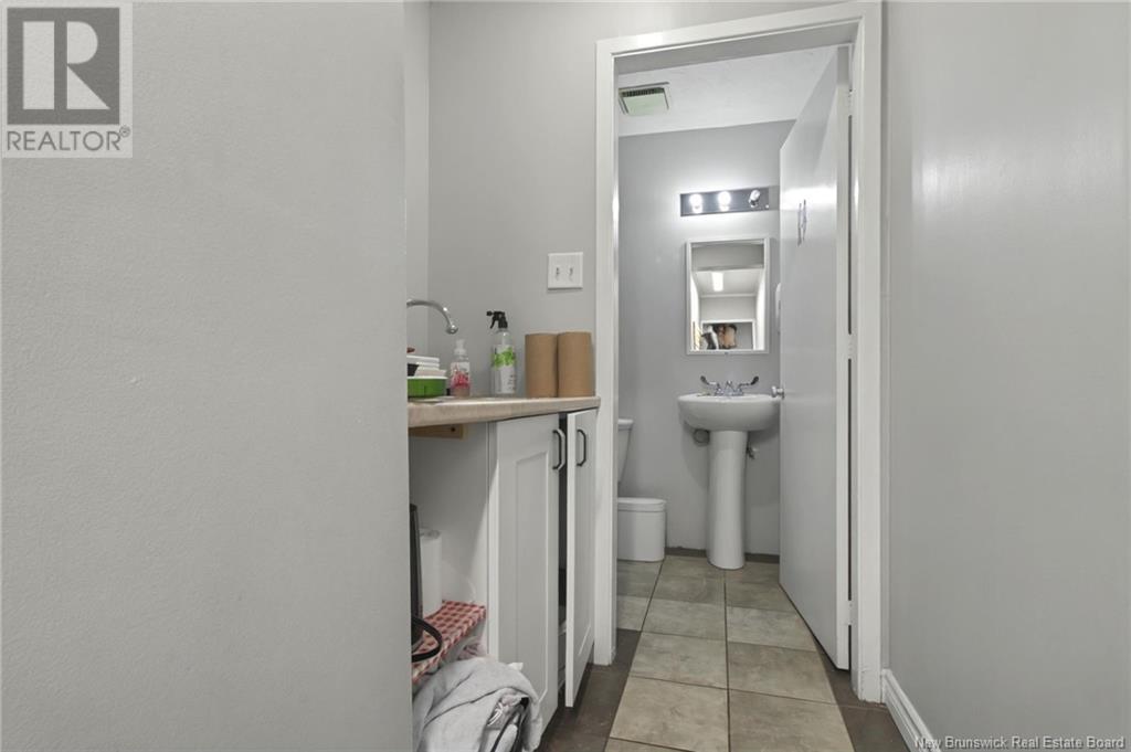 845-847 Mountain Road, Moncton, New Brunswick E1C 2R9 - Photo 14 - NB112080