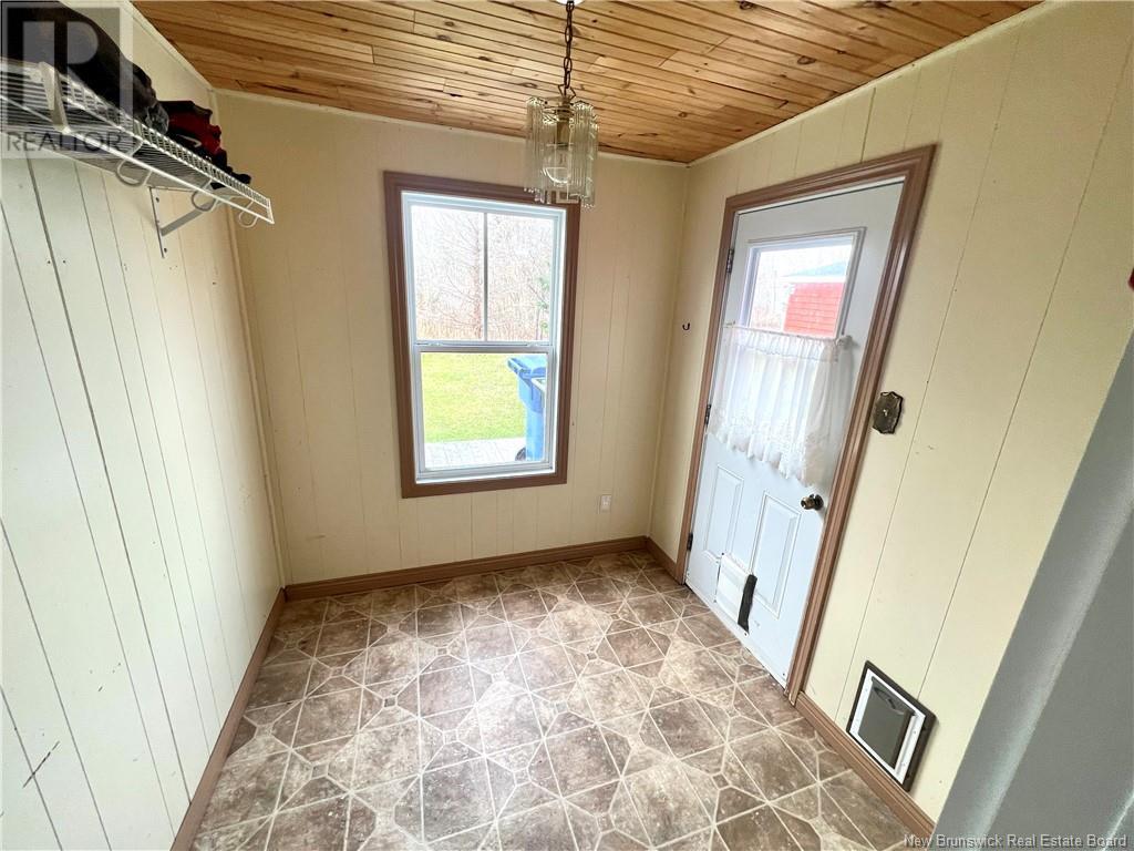 110 Rue Des Champs, Lamèque, New Brunswick E8T 1E7 - Photo 32 - NB112089
