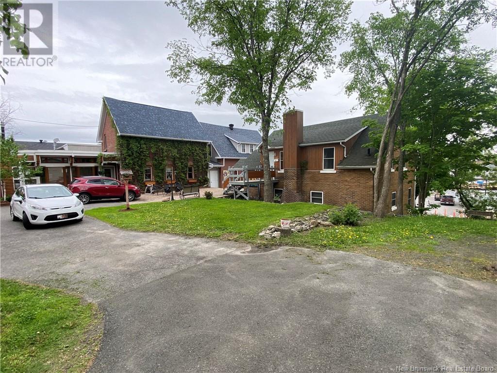 118 De L'Église Street Unit# 5, Edmundston, New Brunswick E3V 1K1 - Photo 30 - NB111754