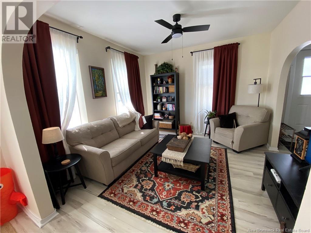 118 De L'Église Street Unit# 5, Edmundston, New Brunswick E3V 1K1 - Photo 37 - NB111754