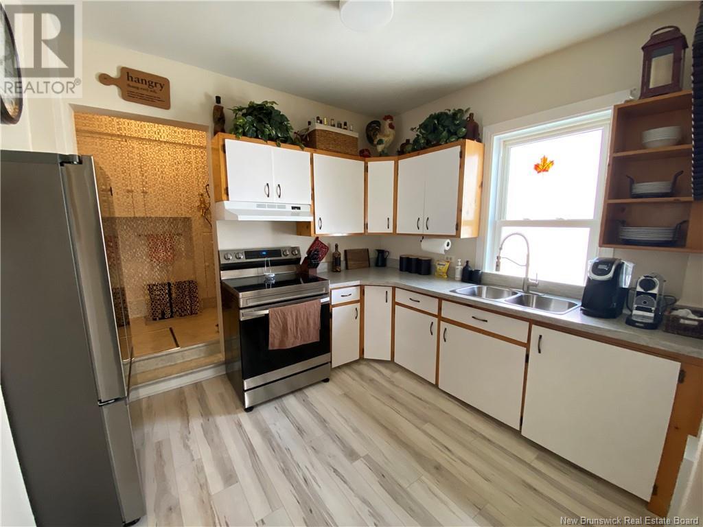 118 De L'Église Street Unit# 5, Edmundston, New Brunswick E3V 1K1 - Photo 39 - NB111754