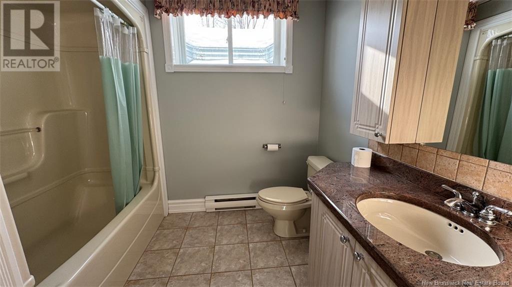 601 Main Street, Grand-Sault/grand Falls, New Brunswick  E3Z 2W4 - Photo 25 - NB112545