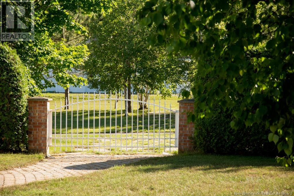 601 Main Street, Grand-Sault/grand Falls, New Brunswick  E3Z 2W4 - Photo 45 - NB112545