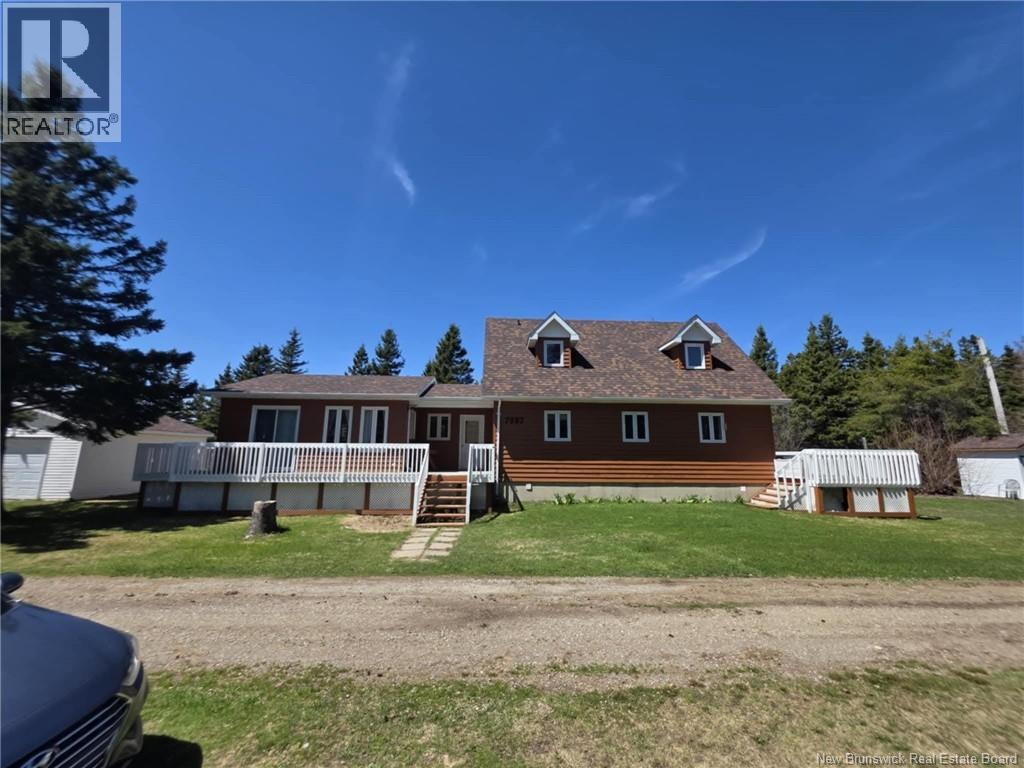 7997 St-Paul, Bas-Caraquet, New Brunswick  E1W 6C3 - Photo 1 - NB112388