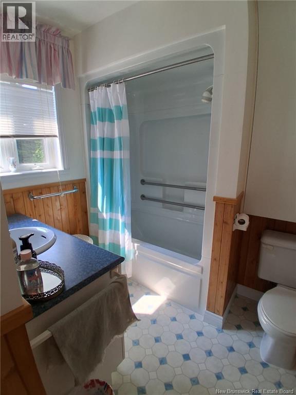 7997 St-Paul, Bas-Caraquet, New Brunswick  E1W 6C3 - Photo 12 - NB112388