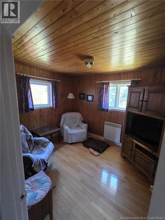 7997 St-Paul, Bas-Caraquet, New Brunswick  E1W 6C3 - Photo 19 - NB112388