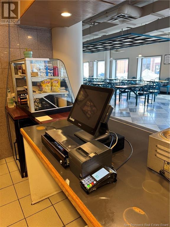 440 King Street, Fredericton, New Brunswick  E3B 5H8 - Photo 12 - NB112507