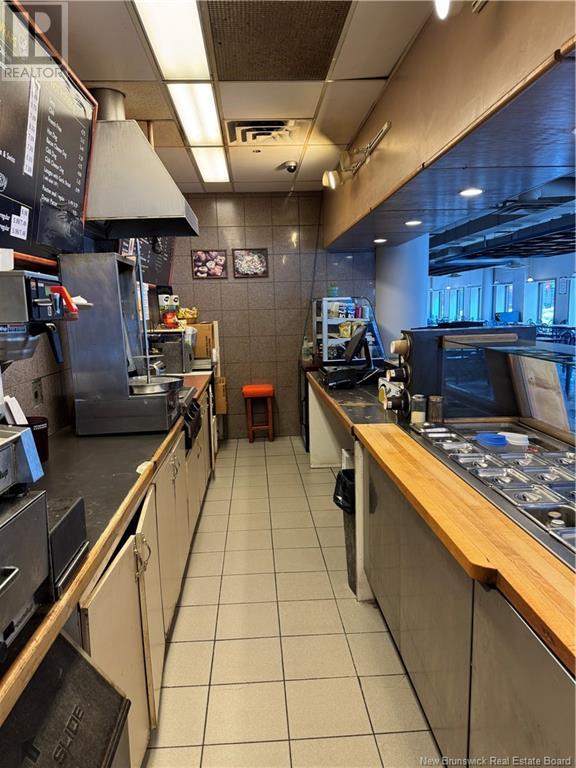 440 King Street, Fredericton, New Brunswick  E3B 5H8 - Photo 9 - NB112507