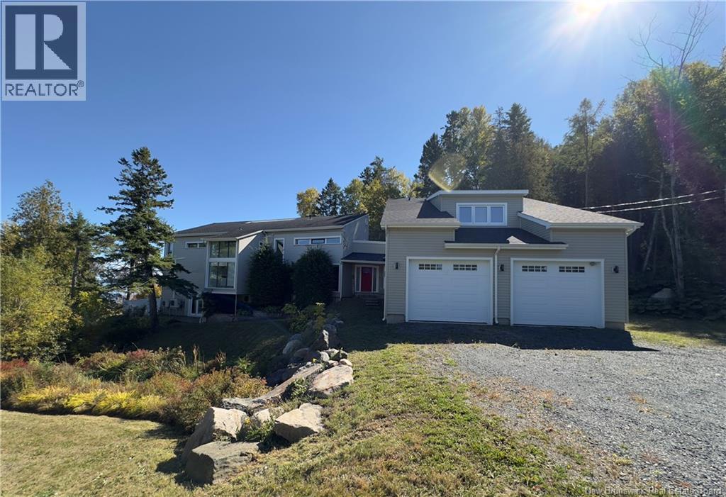 4 Cote Bleu, Bathurst, New Brunswick