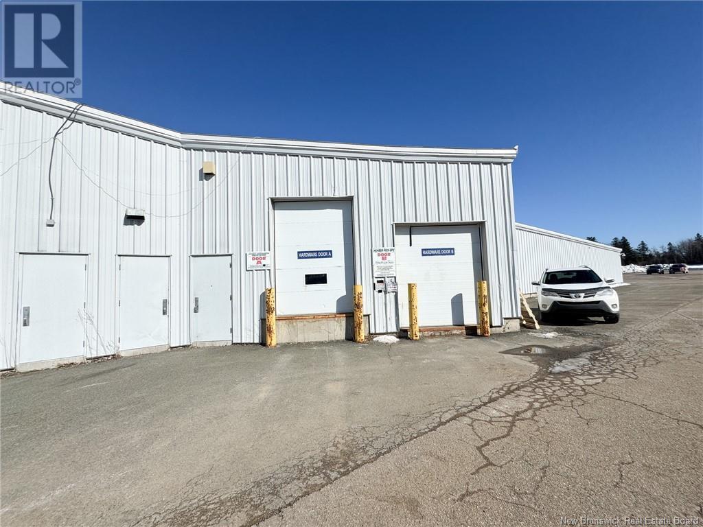 170 Doak Road, Fredericton, New Brunswick E3C 2G2 - Photo 1 - NB113070