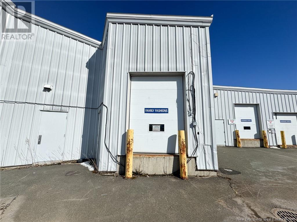 170 Doak Road, Fredericton, New Brunswick E3C 2G2 - Photo 2 - NB113070
