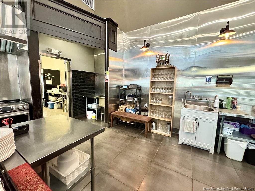 761 Main Street, Moncton, New Brunswick  E1C 1E5 - Photo 15 - NB113484