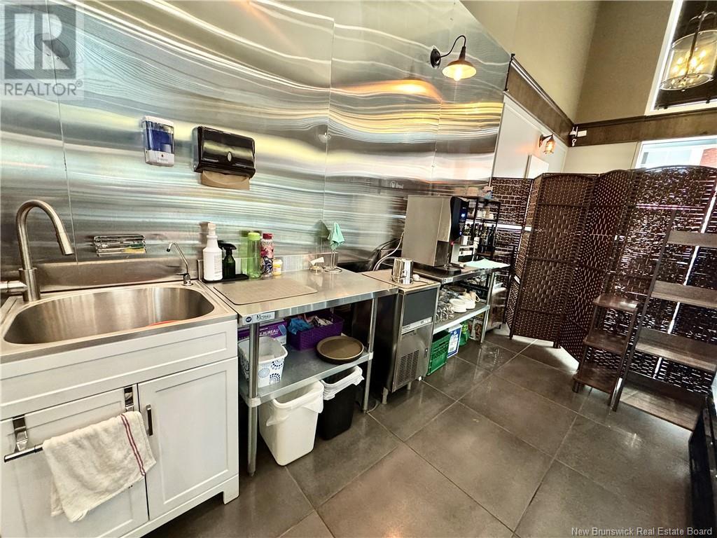 761 Main Street, Moncton, New Brunswick  E1C 1E5 - Photo 18 - NB113484