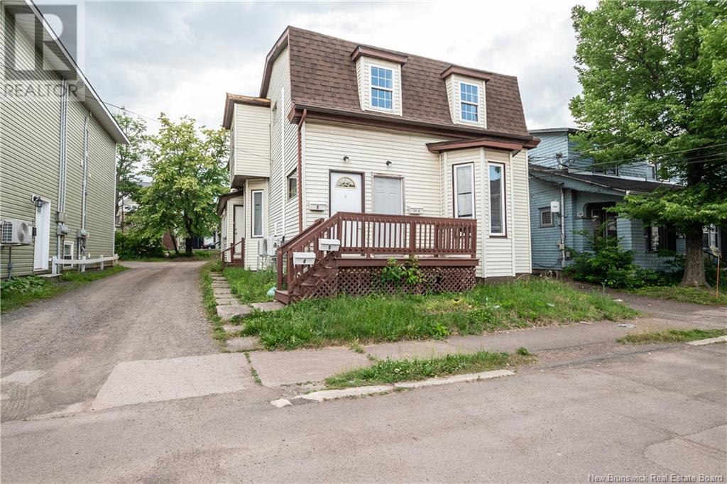 172-176 Wesley Street, Moncton, New Brunswick E1C 4W1 - Photo 1 - NB113156