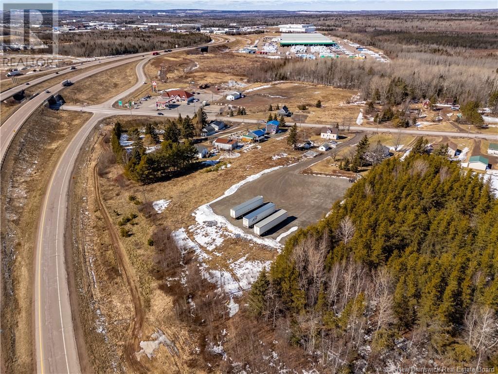 1656 Shediac Road, Moncton, New Brunswick  E1A 7B4 - Photo 10 - NB113552
