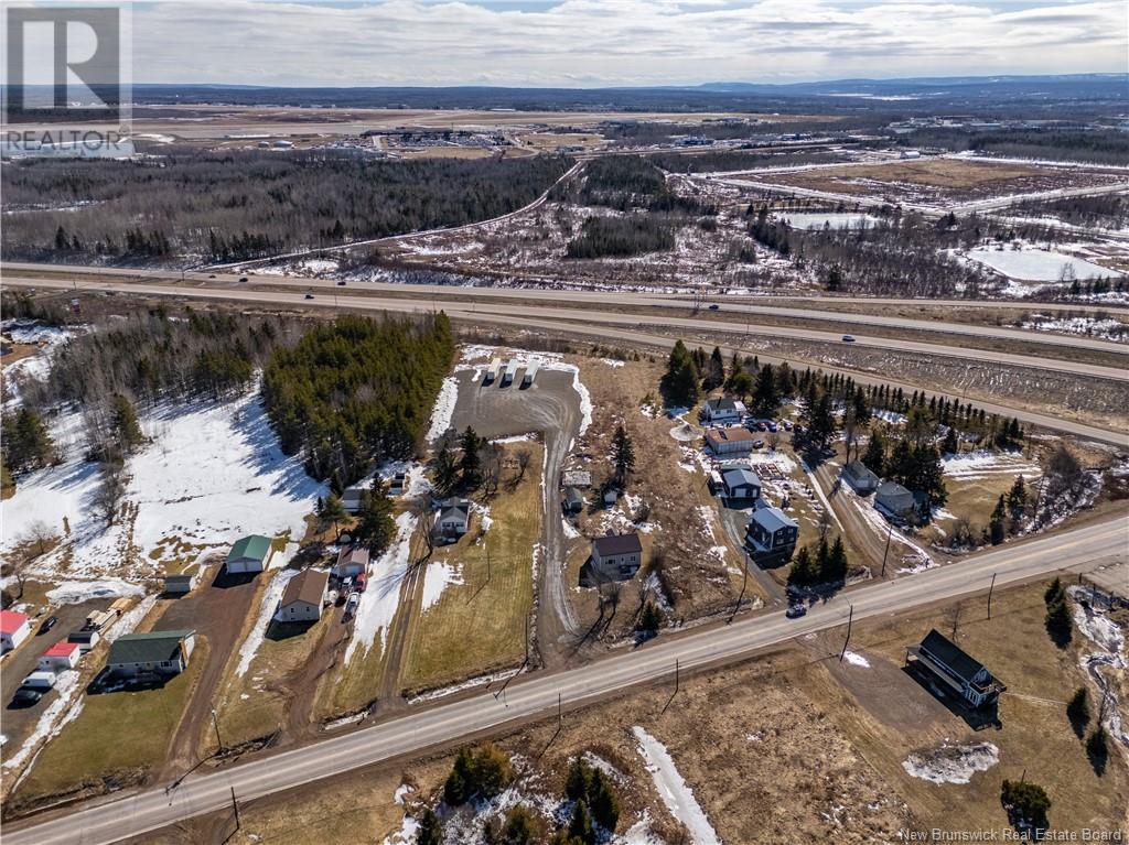 1656 Shediac Road, Moncton, New Brunswick  E1A 7B4 - Photo 12 - NB113552