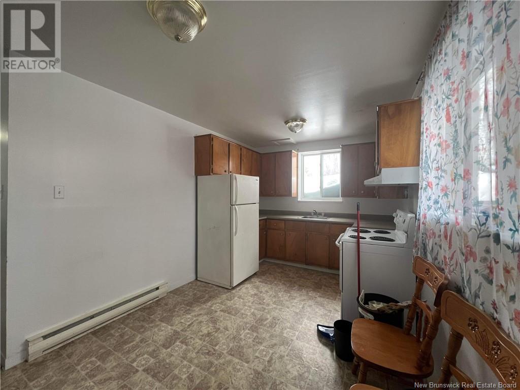 694 Appleby Street, Bathurst, New Brunswick E2A 3L4 - Photo 27 - NB113967