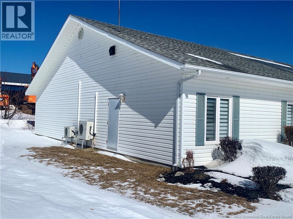 517 Ave Des Pionniers, Balmoral, New Brunswick  E8E 1B3 - Photo 13 - NB112772