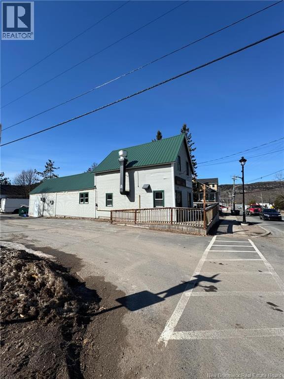1051 Main Street, Hampton, New Brunswick  E5N 6E9 - Photo 35 - NB114052