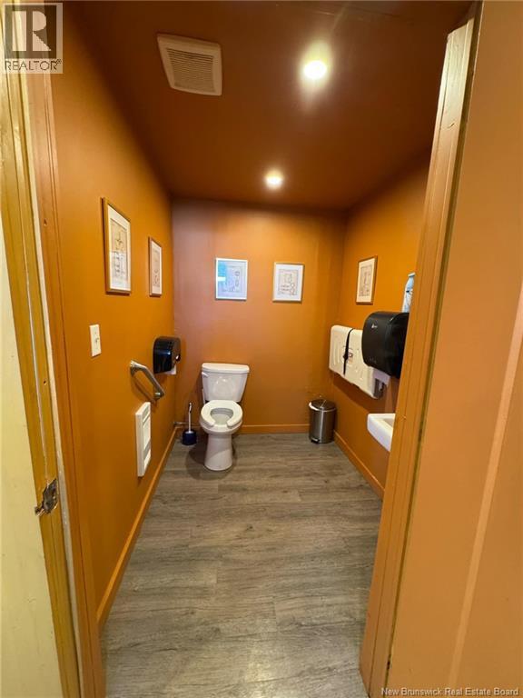 1051 Main Street, Hampton, New Brunswick E5N 6E9 - Photo 9 - NB114052