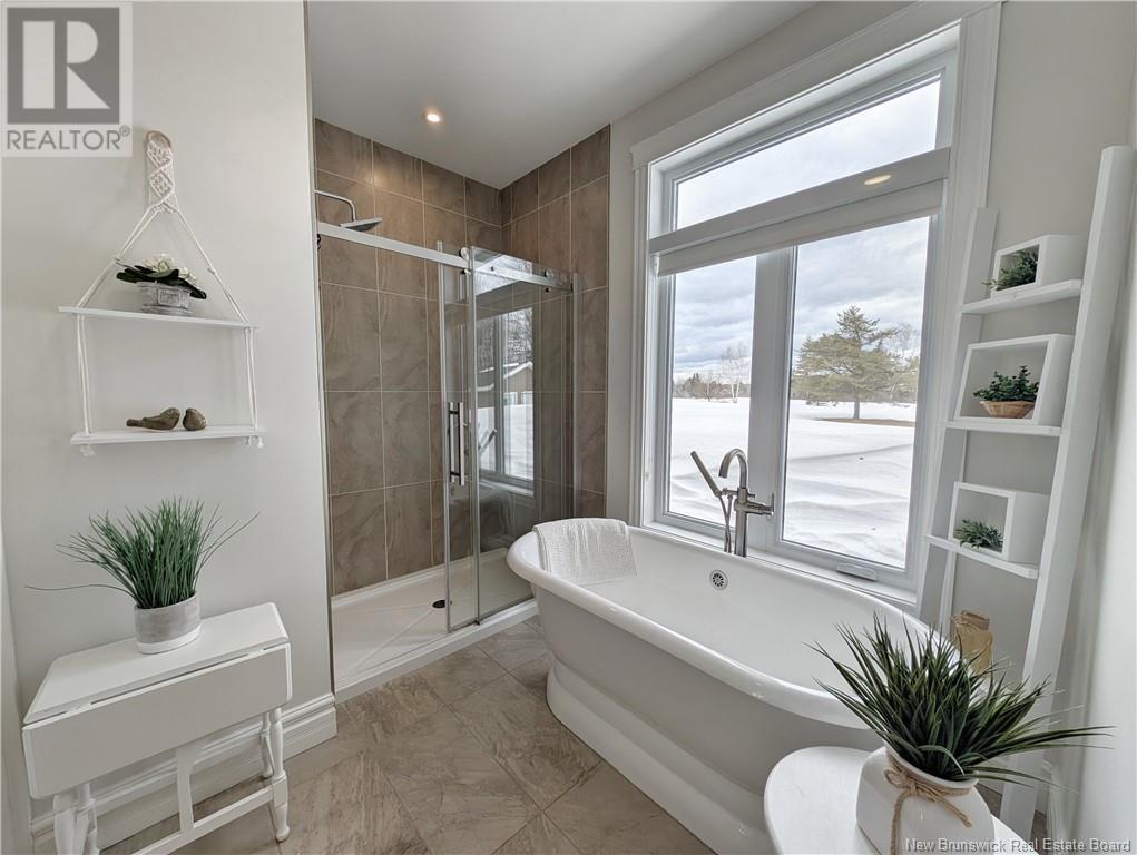 1518 Chemin Ste Louise, Beresford, New Brunswick  E8K 2Y6 - Photo 10 - NB114147
