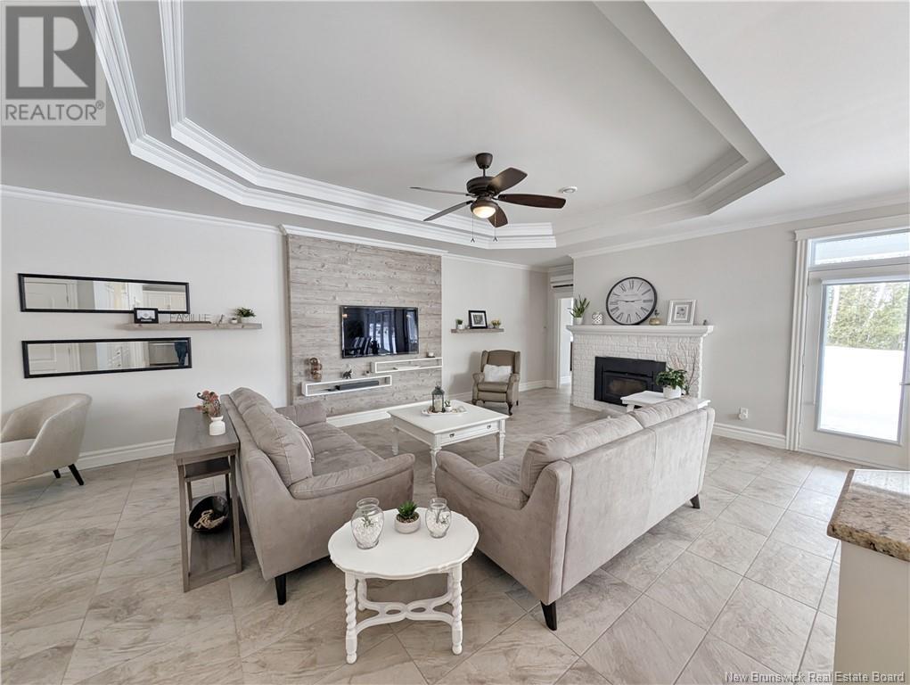 1518 Chemin Ste Louise, Beresford, New Brunswick  E8K 2Y6 - Photo 5 - NB114147