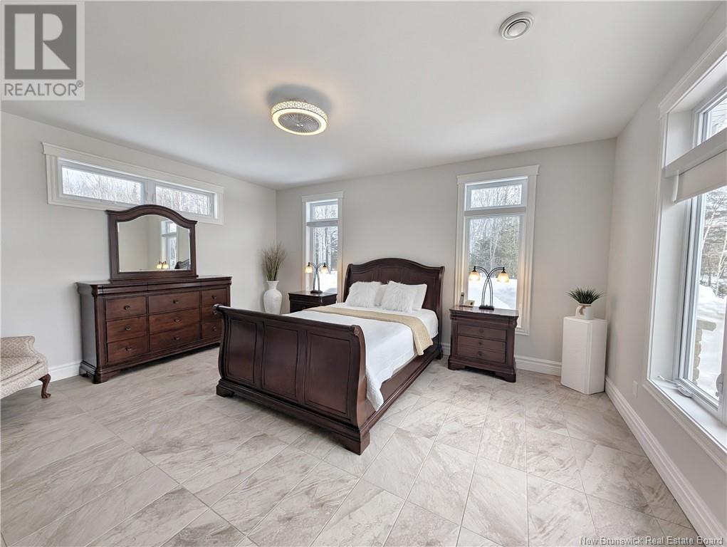 1518 Chemin Ste Louise, Beresford, New Brunswick  E8K 2Y6 - Photo 9 - NB114147