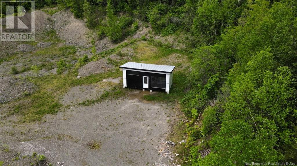 166 Levasseur Road, Saint-Joseph-De-Madawaska, New Brunswick  E7B 2N4 - Photo 5 - NB114384