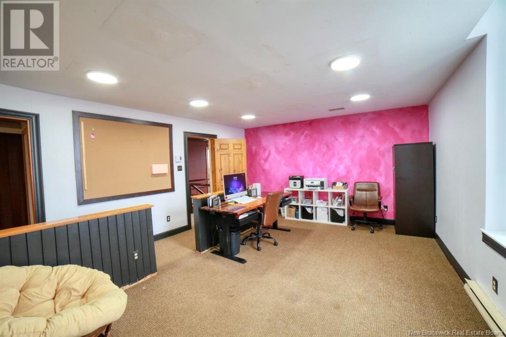 281 St George, Bathurst, New Brunswick E2A 1B8 - Photo 28 - NB114475