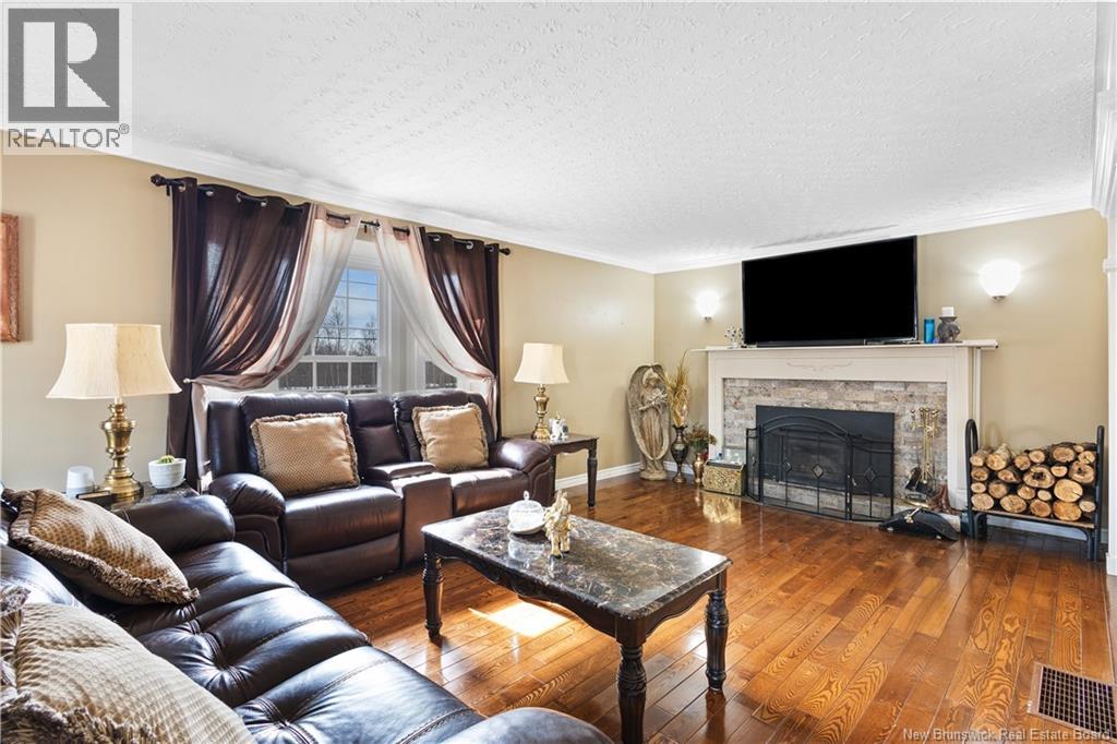 1 Silverwood Drive, Miramichi, New Brunswick E1V 5Z1 - Photo 17 - NB114606