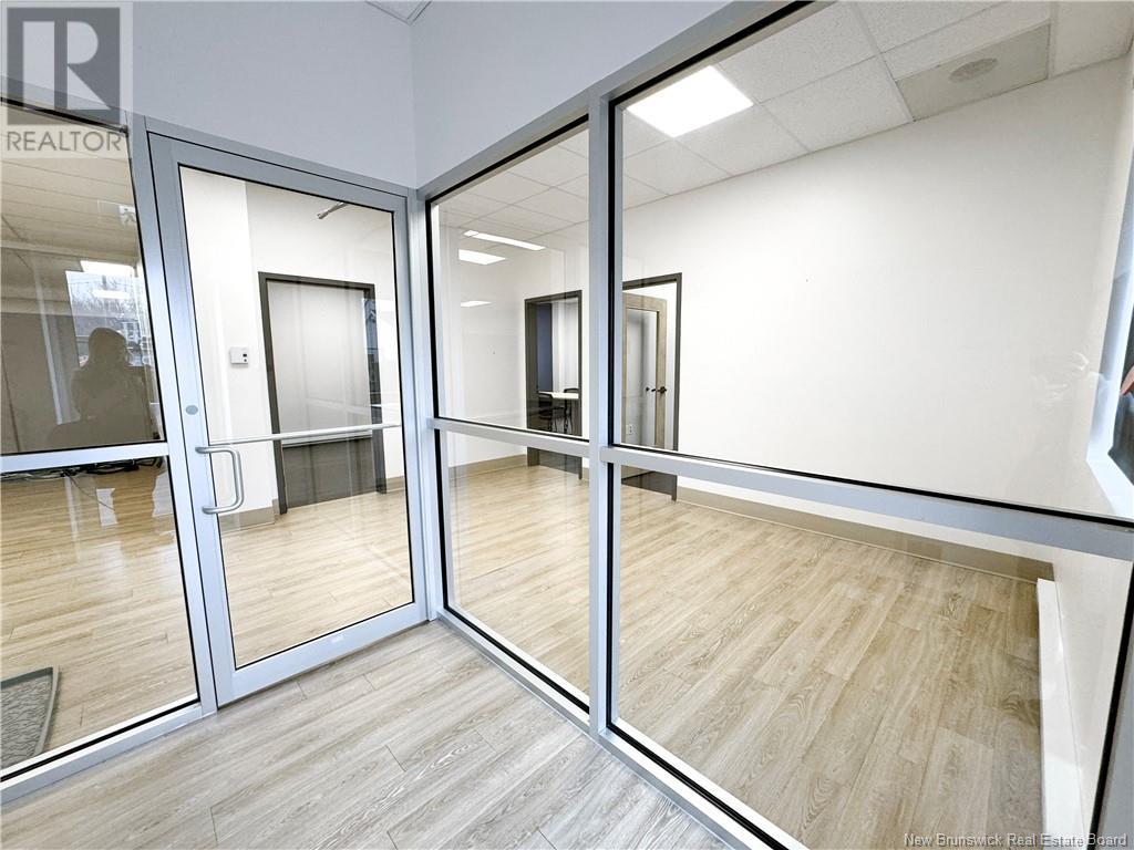 463 Champlain Street Unit# 2, Dieppe, New Brunswick E1A 1P2 - Photo 3 - NB115179