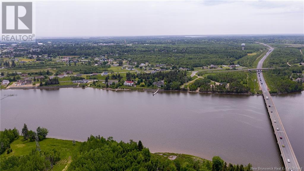 611 Zoel Mallais Street, Tracadie, New Brunswick  E1X 1A5 - Photo 12 - NB115142